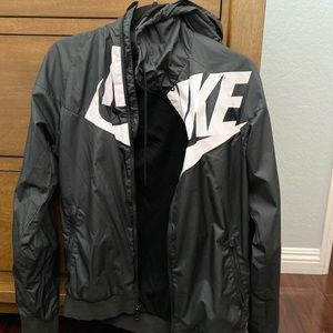 Nike Wind Breaker